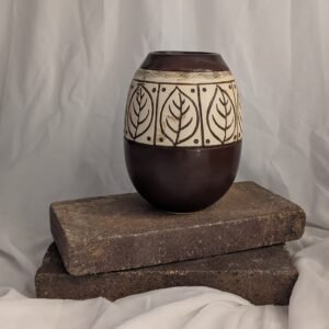 Petit vase ovoïde marron